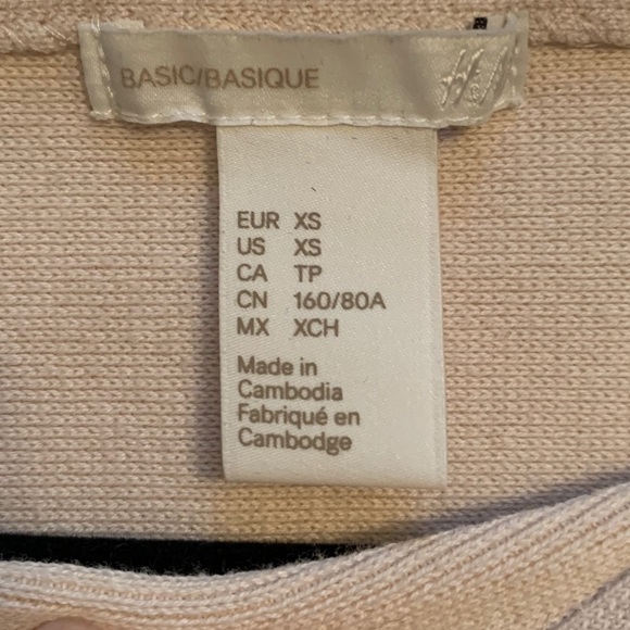 H&M | Sweater - Picture 3 of 4